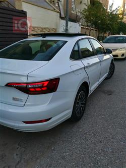 ڤۆڵکسواگن جێتا